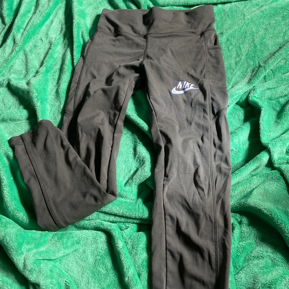 Womens Nike leggings